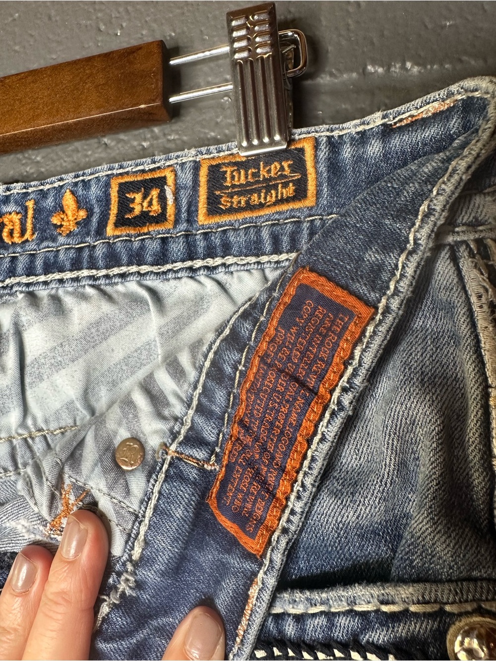 Rock Revival Brand - Light Wash Blue Jeans - Straight Leg - Women’s 34 - Picture 6 of 13